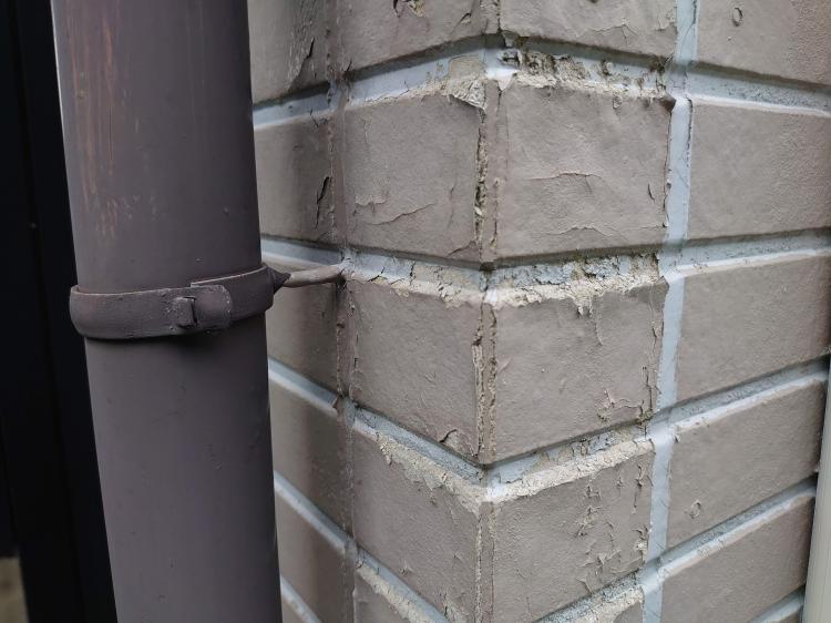 直貼り工法で立てられた家 外壁の剥がれはカバー工法1択 リフォーム ガイソー上尾店 住まいの外装リフォーム専門店 直貼り工法で立てられた家 外壁の剥がれはカバー工法1択 リフォーム ガイソー上尾店 住まいの外装リフォーム専門店